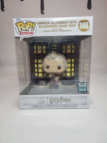 Harry Potter - Garrick Ollivander with Ollivanders Wand Shop (146)