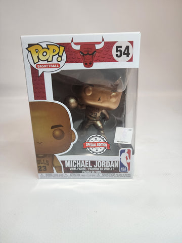 Chicago Bulls - Michael Jordan (54)