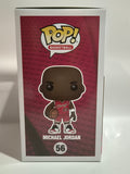 Chicago Bulls - Michael Jordan (56)