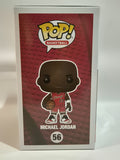 Chicago Bulls - Michael Jordan (56)