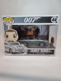 007 - James Bond with Aston Martin DB5 (44)